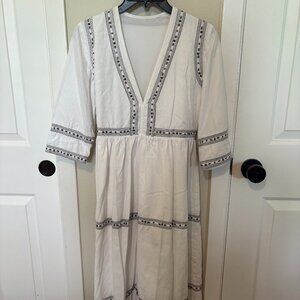 FLANNEL Brand Anthropologie White denim with embroidery lined, Small